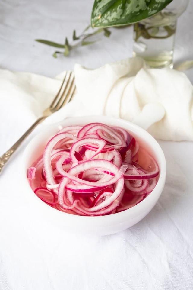 Pickled Red Onion 