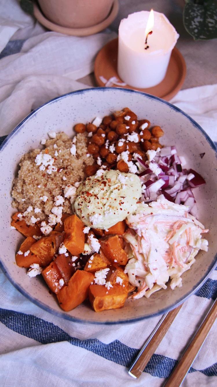 Sweet Potato, Quinoa and Chickpea Buddha Bowl