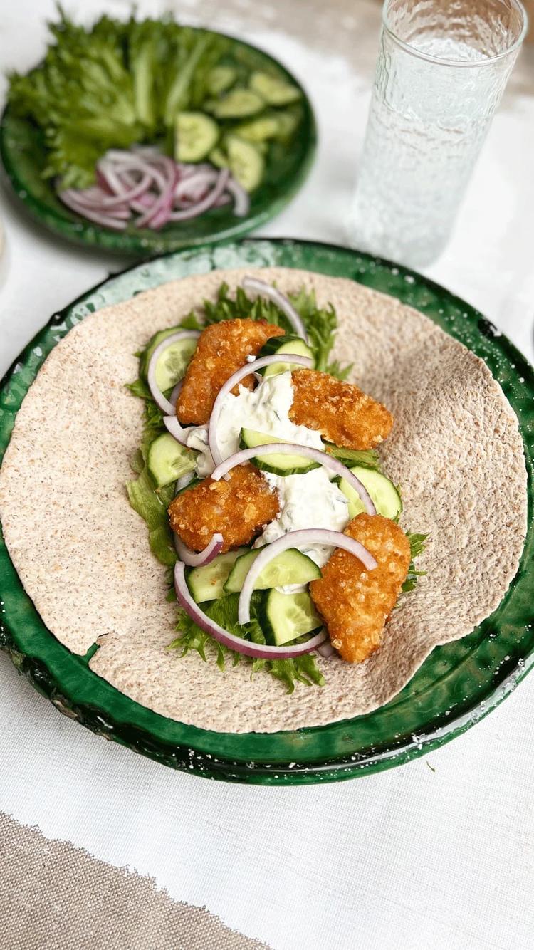 Wraps med vegetarnuggets og tzatziki