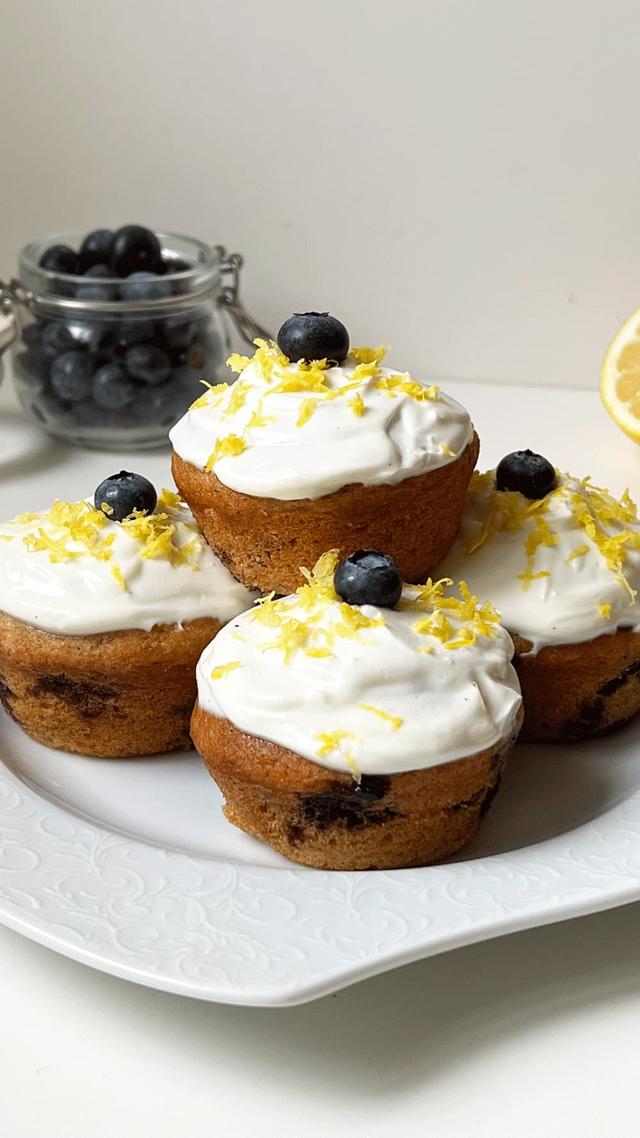 Lemon-Blueberry Muffins 