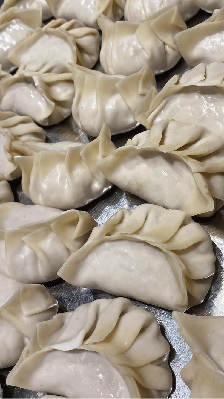 Steamed Classic Pork Dumpling with Spring Onions