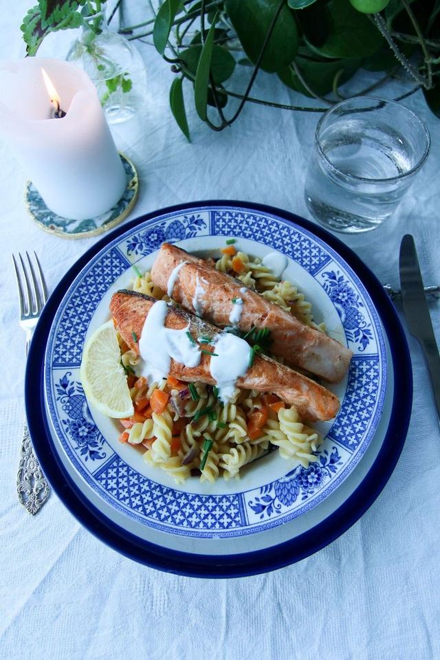 Creamy Carrot with Salmon and Pasta 