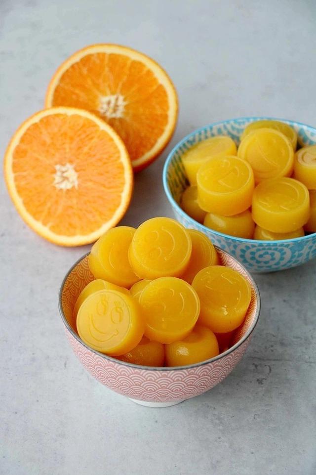Gelegodis med smak av mango, appelsin og sitron