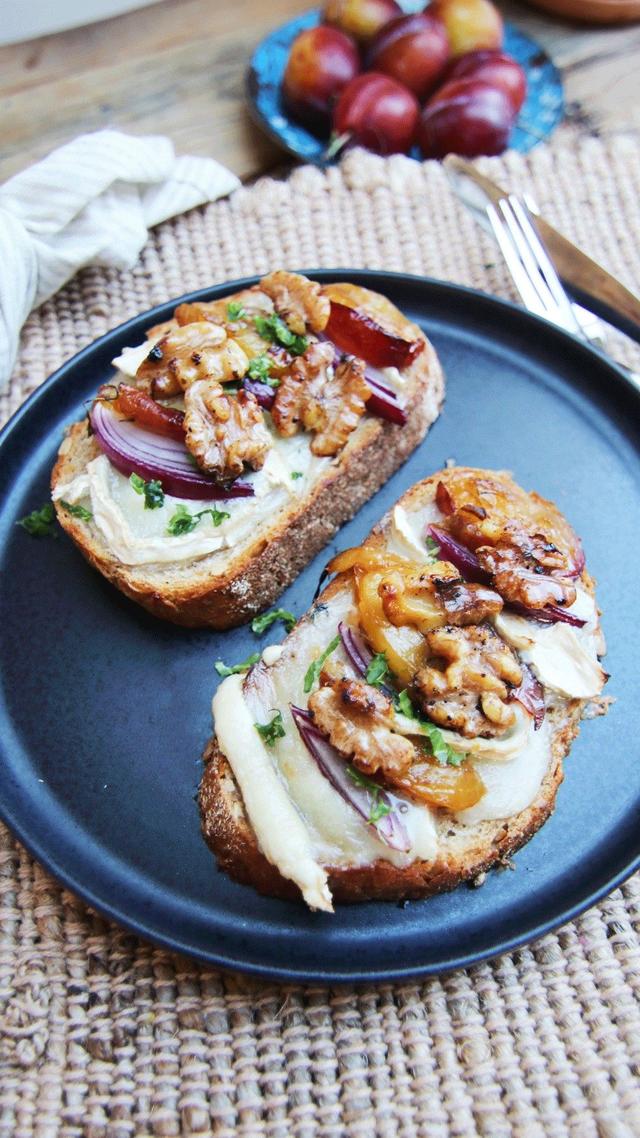 Grilled Cheese with Plums and Chevre