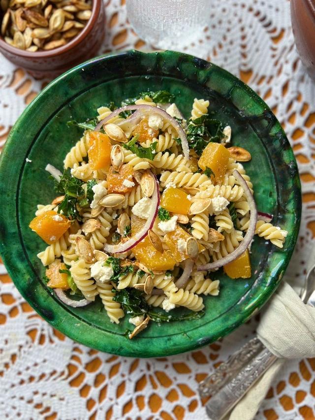 Pasta with Kale, Pumpkin and Feta Cheese