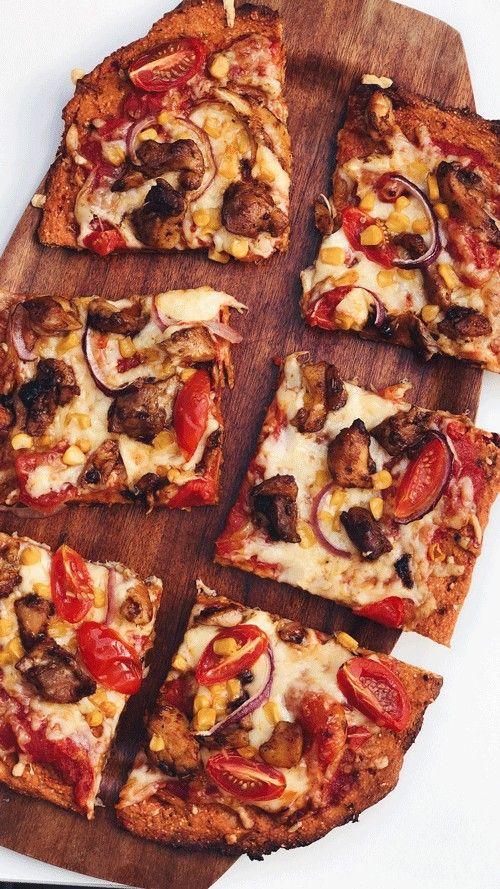 Sweet Potato Pizza with Spicy Chicken