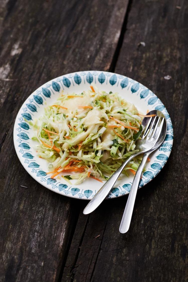 Kålsalat med eple