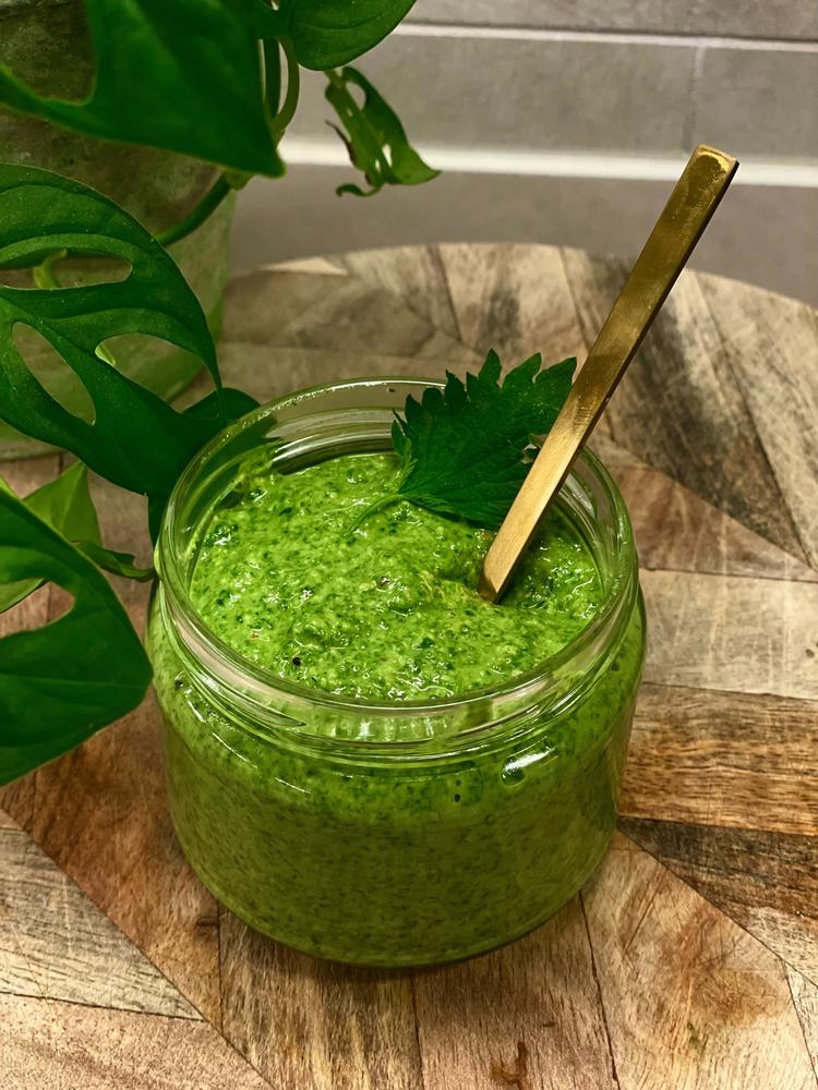 Brenneslepesto