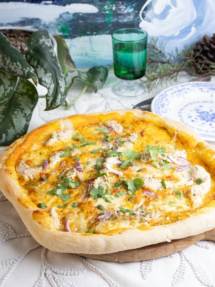 Spicy kyllingpizza