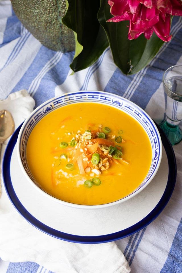 Thai gulrotsuppe