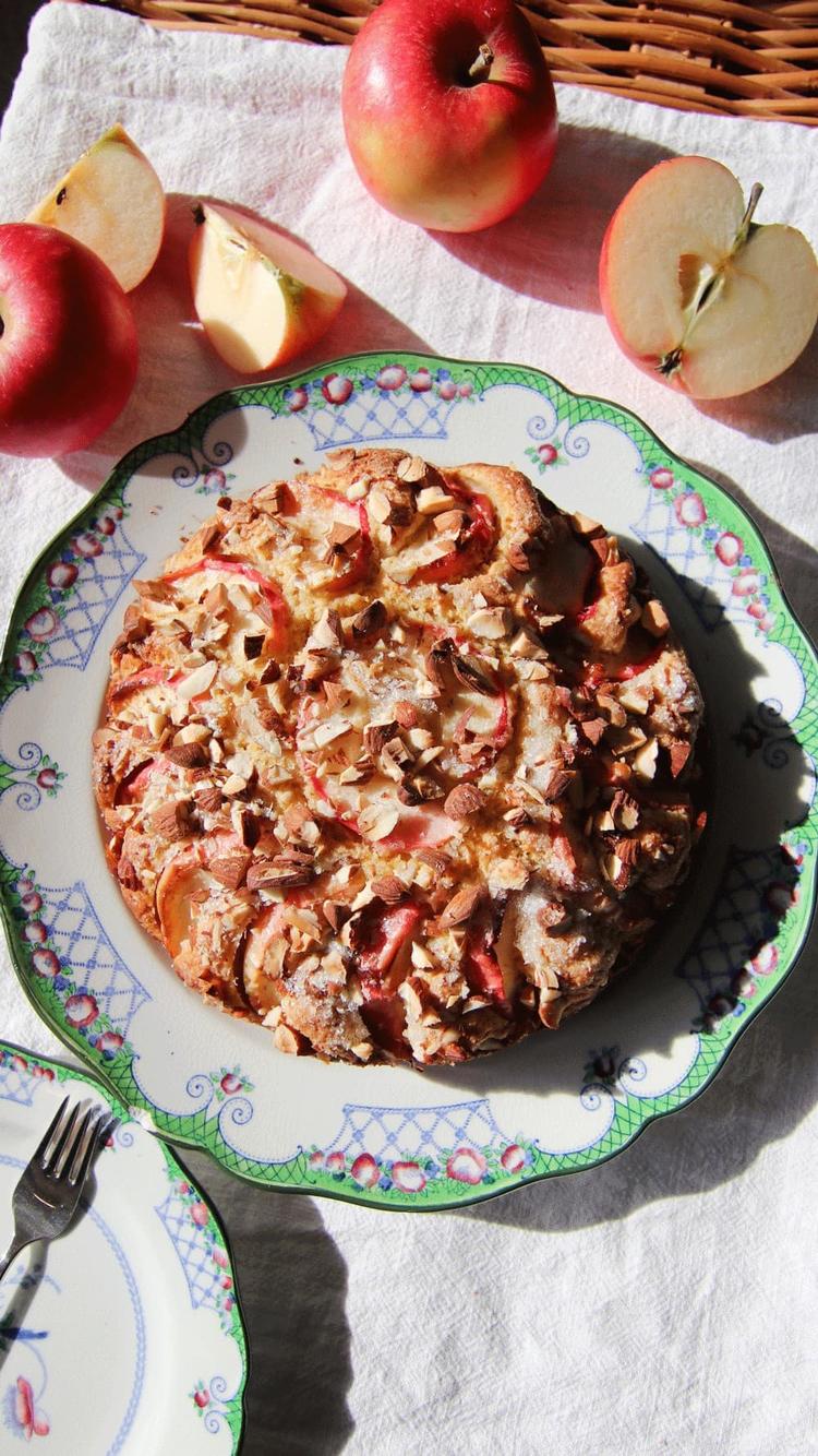 Lun glutenfri eplekake