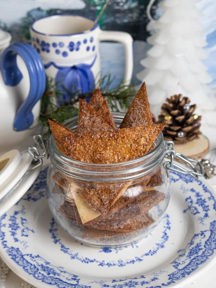 Cinnamon Crackers