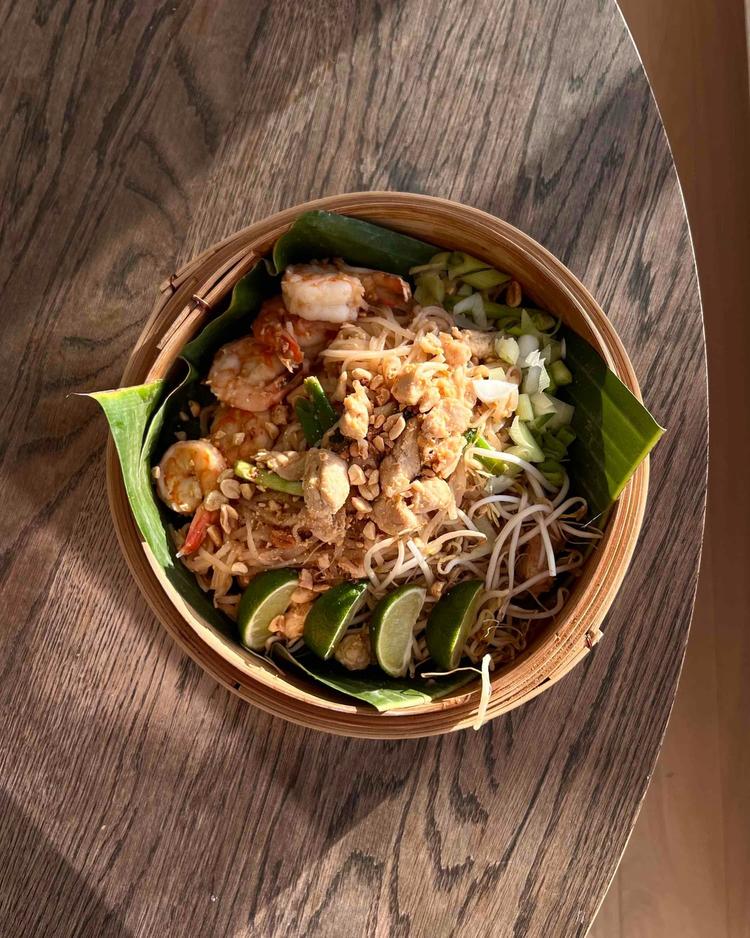 Pad thai