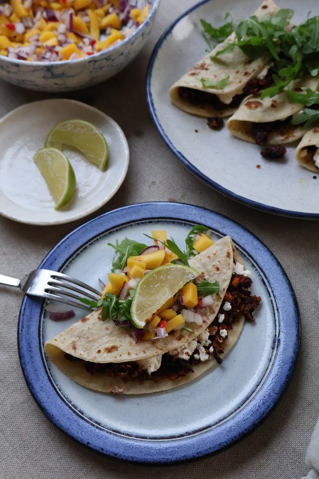 08/04 Quesadillas med bønner og fetaost
