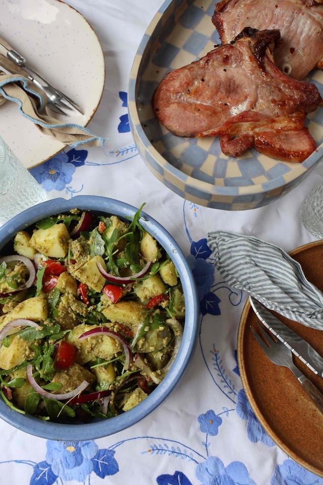 10/04 Kotelettsalat med pestopoteter