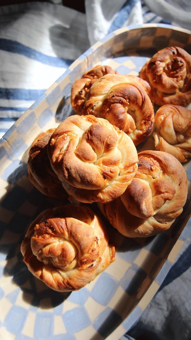 Parmesan Rolls!