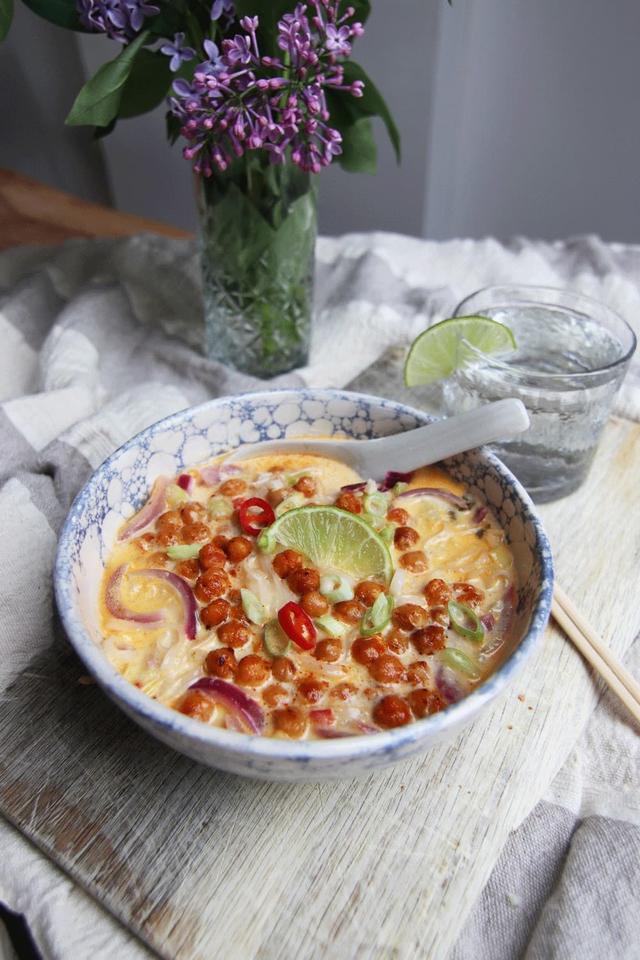 Creamy Noodle Soup with Crispy Chickpeas