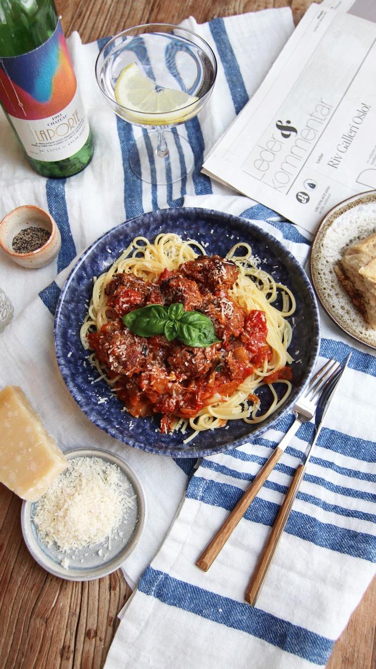 Spagetti med kjøttboller