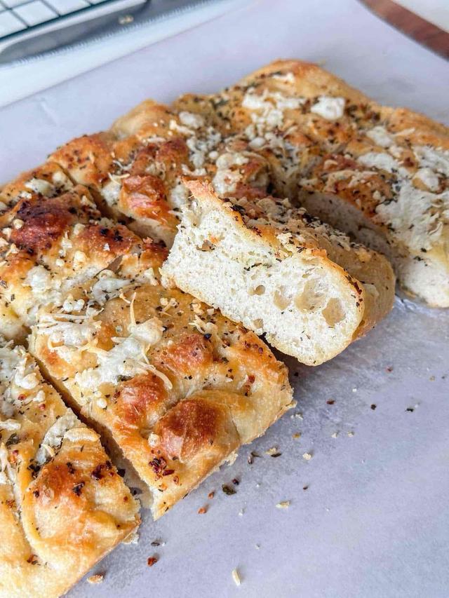 Ostefylt Focaccia