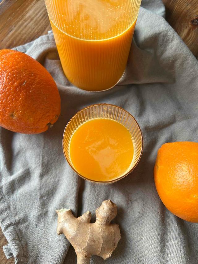 Appelsin og ingefær shot/juice