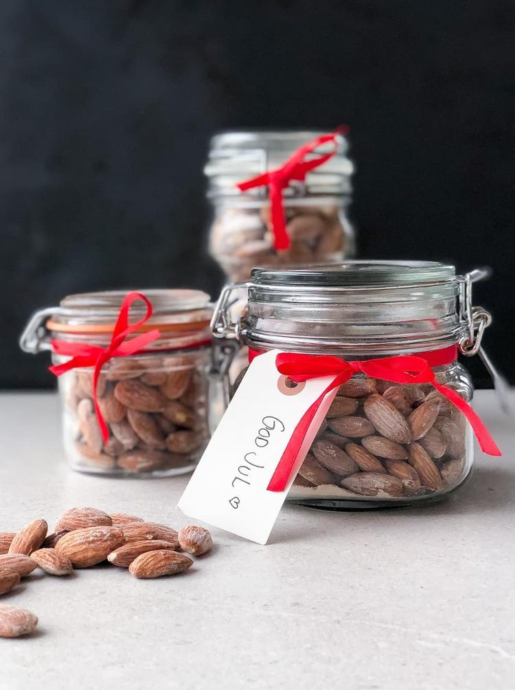 Salted Almonds