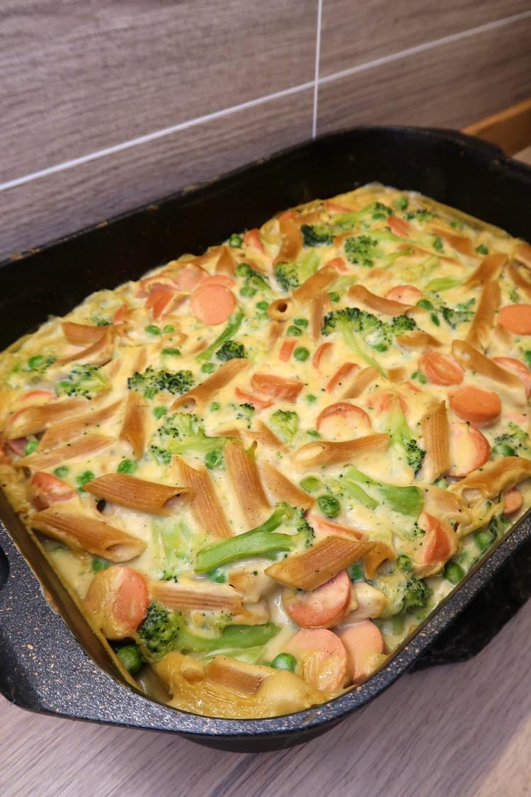 Vegan sausage gratin